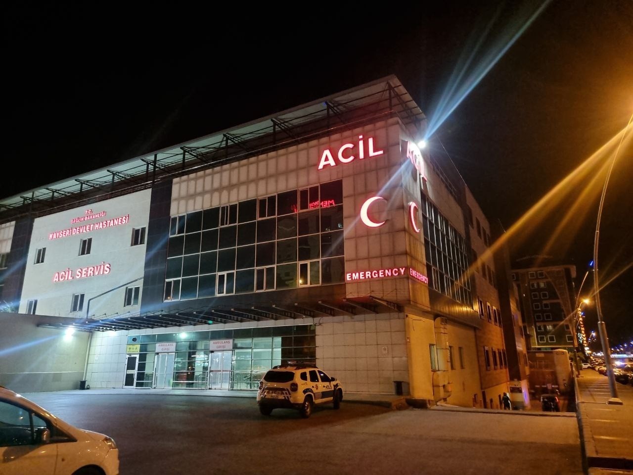 Kayseride 30 Ogrenci Gida Zehirlenmesi Suphesiyle Hastanelik Oldu Corum
