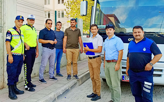 Kemerde Dort Okul Servisine Ceza