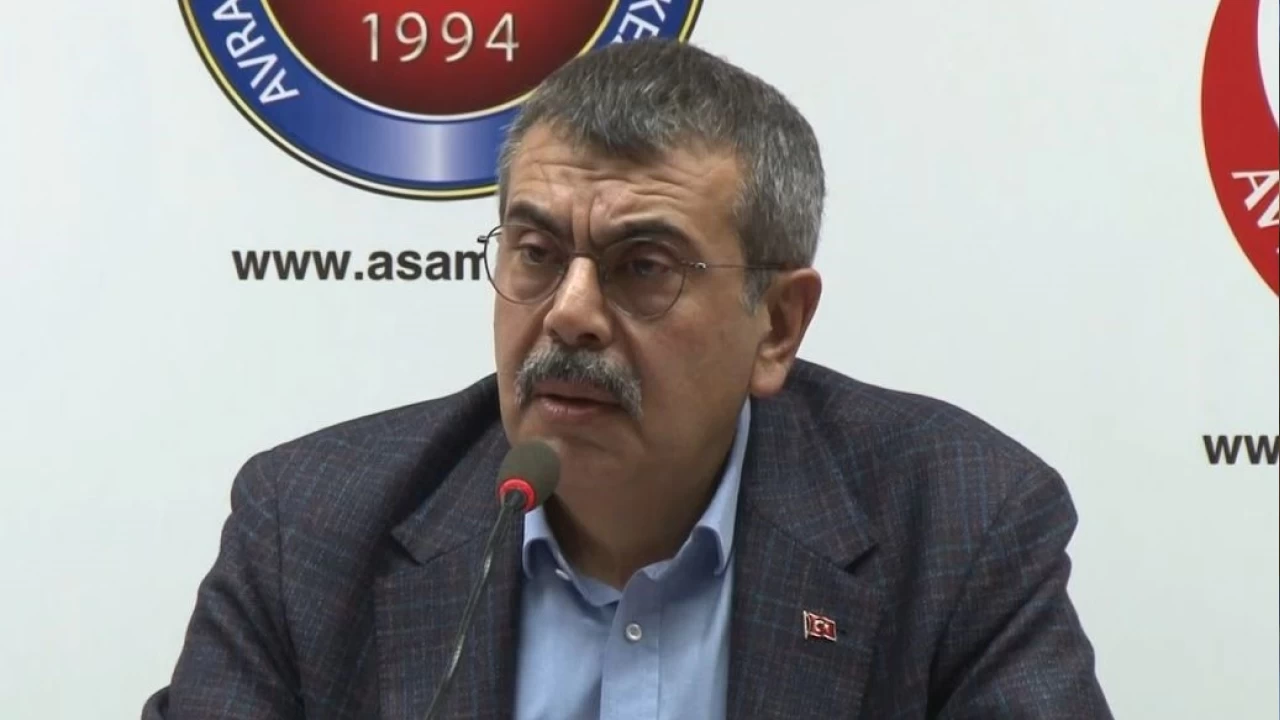 Lozan Antlasmasina Uymayan Azinlik Okullarinin Durumu Ne Olacak Yeni.webp
