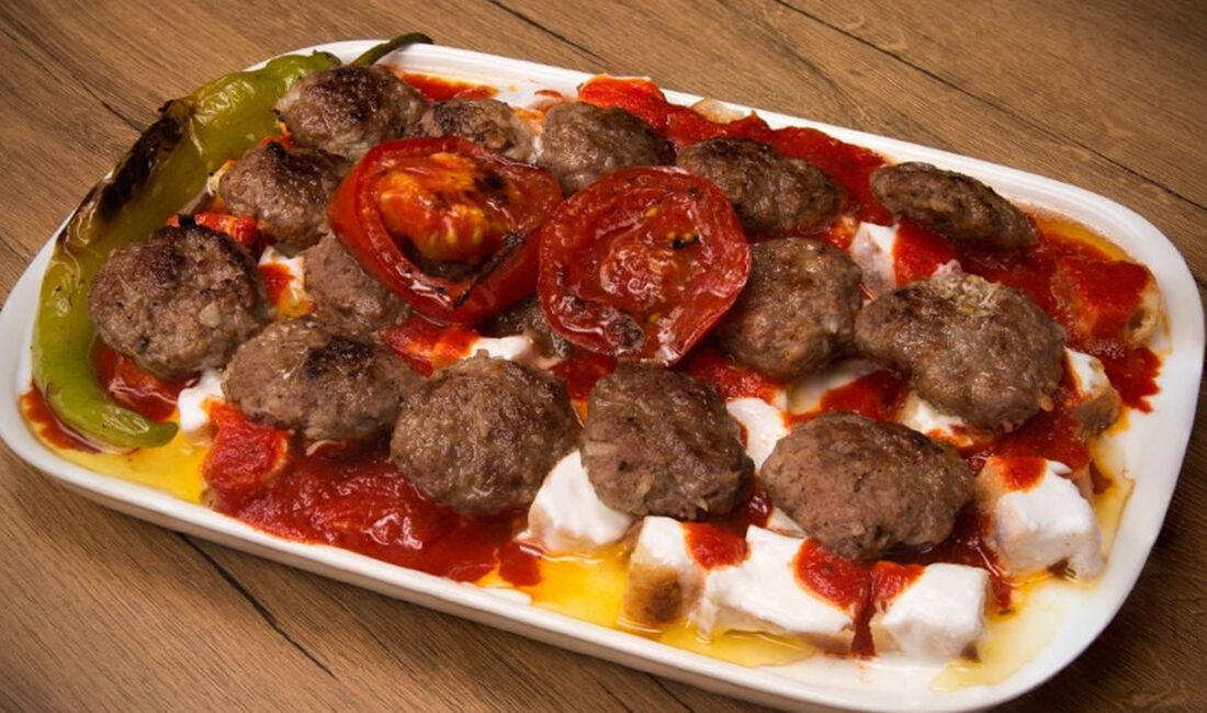 Balaban Kebabı Tarifi: Eskişehir’in Lezzeti Evlerinize Geliyor! Malzemeler: 500 gram