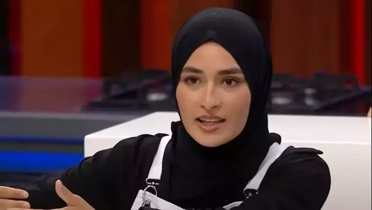 MasterChef Beyza çocukluk fotoğrafını paylaştı! Sosyal medya yıkıldı - 1. Resim