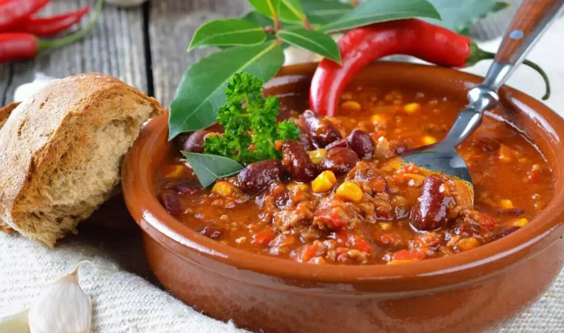 MasterChef Türkiye Yemekleri: Chili Con Carne Tarifi Chili Con Carne
