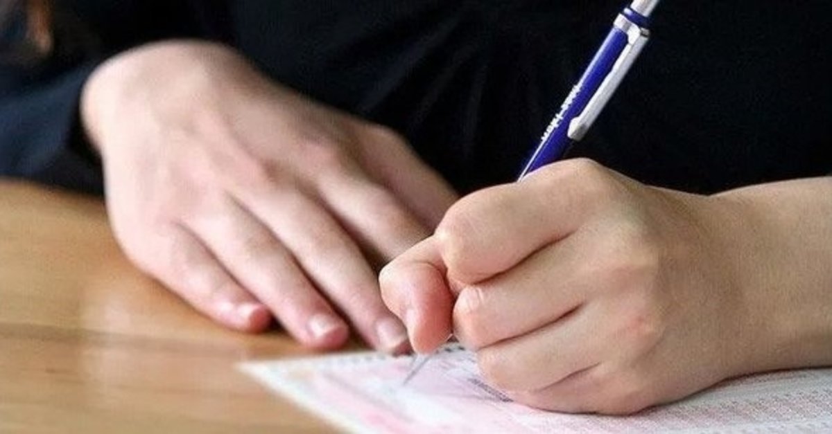 Mebden Ortaokul ve Liselere Yenilik Sinav Sistemi Sil Bastan Degisiyor