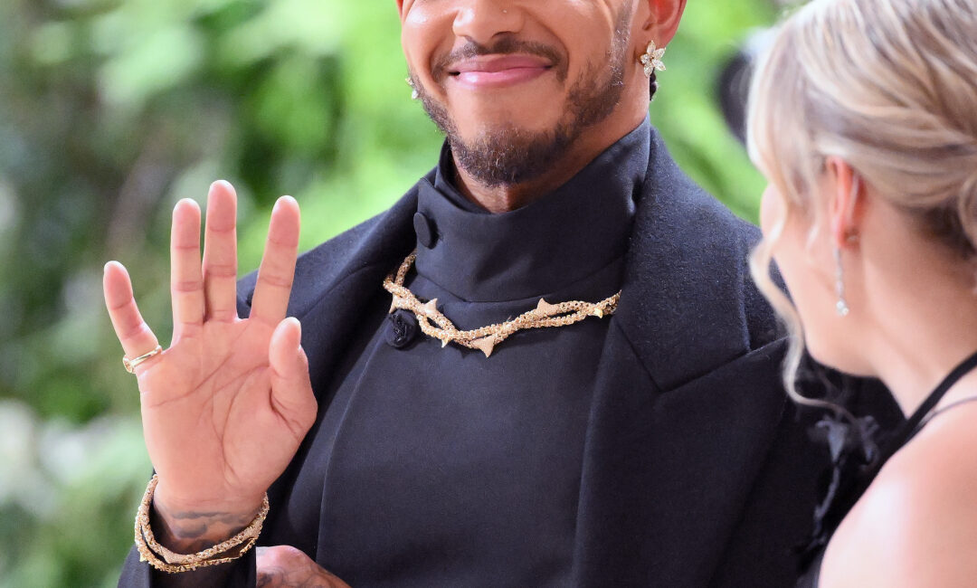Met Gala 2025 Başkanları Açıklandı: Superfine: Tailoring Black Style Sergisi