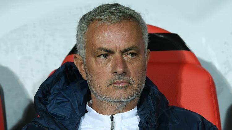 Fenerbahçe Teknik Direktörü Mourinho, Everton’a Transfer Olmayacak Yayın Tarihi: Ekim