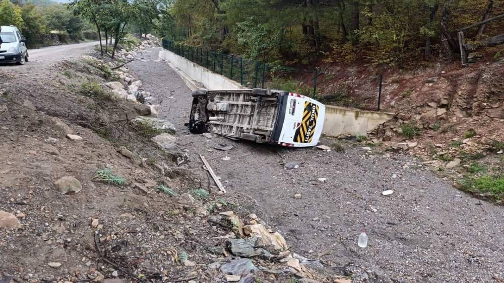 Samsun Vezirköprü’de Öğrenci Servisi Devrildi: 9 YaralıHaberin BaşlıklarıSamsun Vezirköprü’de Öğrenci