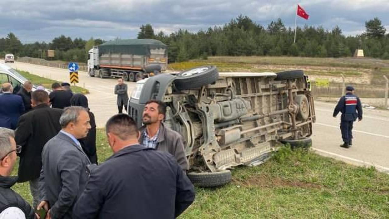 Kastamonu’da Okul Servisi ile Tırın Çarpışması Sonucu 13 Kişi Yaralandı