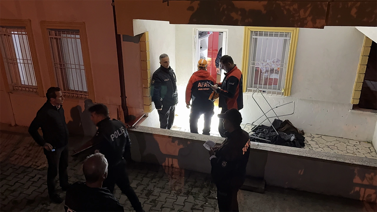 Ogrenci Yurdunda Patlamayla Felaketten Donuldu