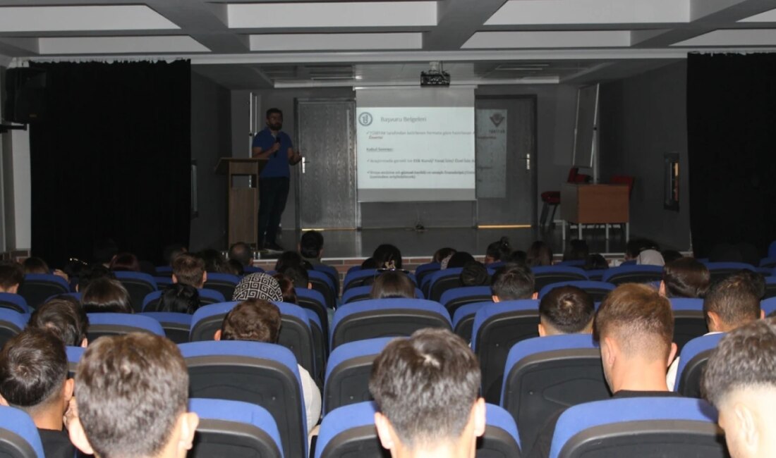 BARÜ’den Öğrencilere TÜBİTAK 2209-A/B Öğrenci Projeleri Hakkında Bilgilendirme EtkinliğiHaberin BaşlıklarıBARÜ’den