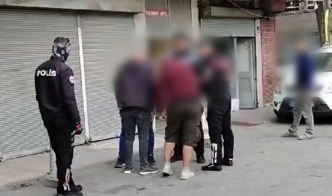 Kayseri’de Narkotik Suçlarla Mücadele Kapsamında Okul Çevrelerinde Denetim GerçekleştirildiHaberin BaşlıklarıKayseri’de