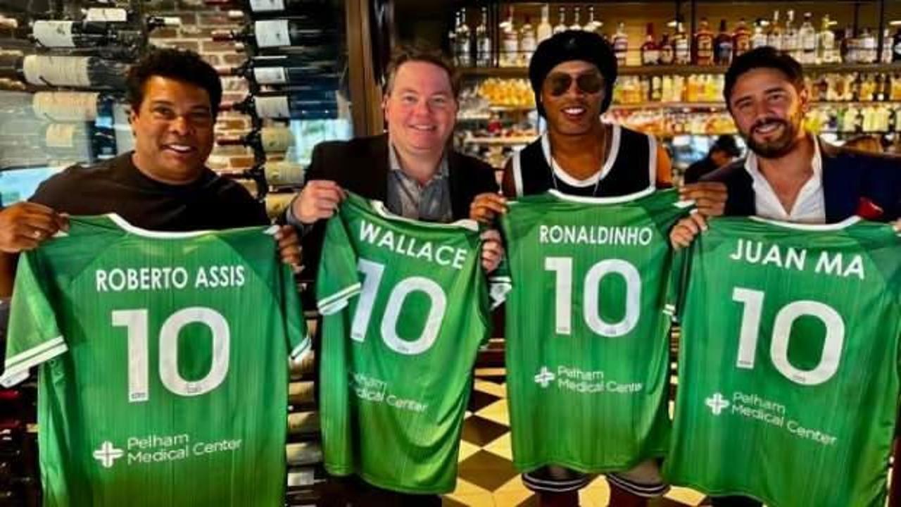 Ronaldinho için yeni meydan okuma! Futbola geri dönüyor