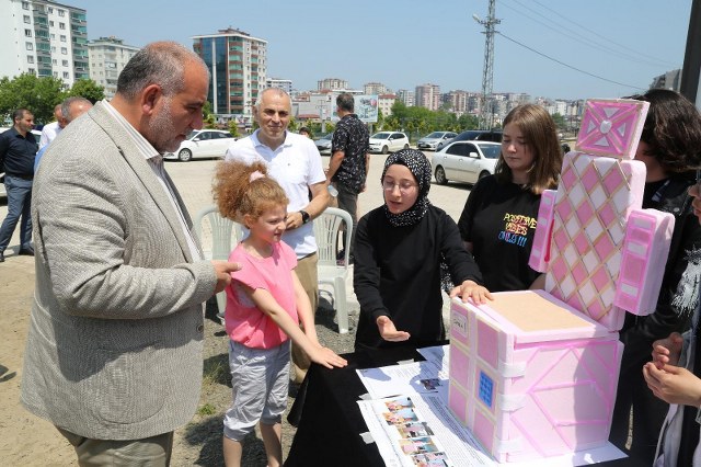 Samsunda Canik Belediyesinin Egitim ve Ogrencilere Yonelik Destegi Devam Ediyor