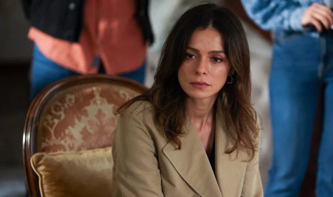 Melis Civelek ve Zeynep Gür işbirliğiyle hazırlanan “Sandık Kokusu” dizisi,