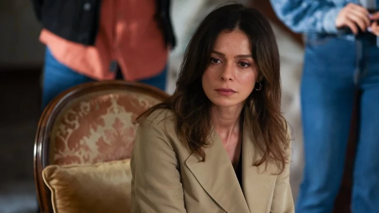 Melis Civelek ve Zeynep Gür işbirliğiyle hazırlanan “Sandık Kokusu” dizisi,