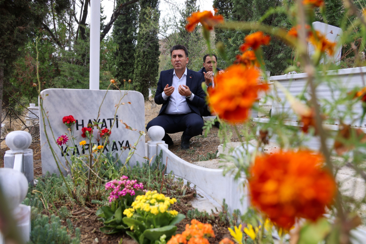 Sehit Ogretmen Hayati Kapukaya Dualarla Anildi Sakarya Haberleri
