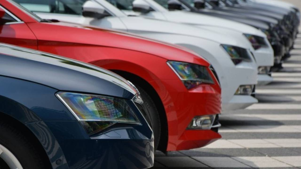 Sifir Otoda Zam Artisi Ikinci El Pazarini Canlandirdi Populer Modeller