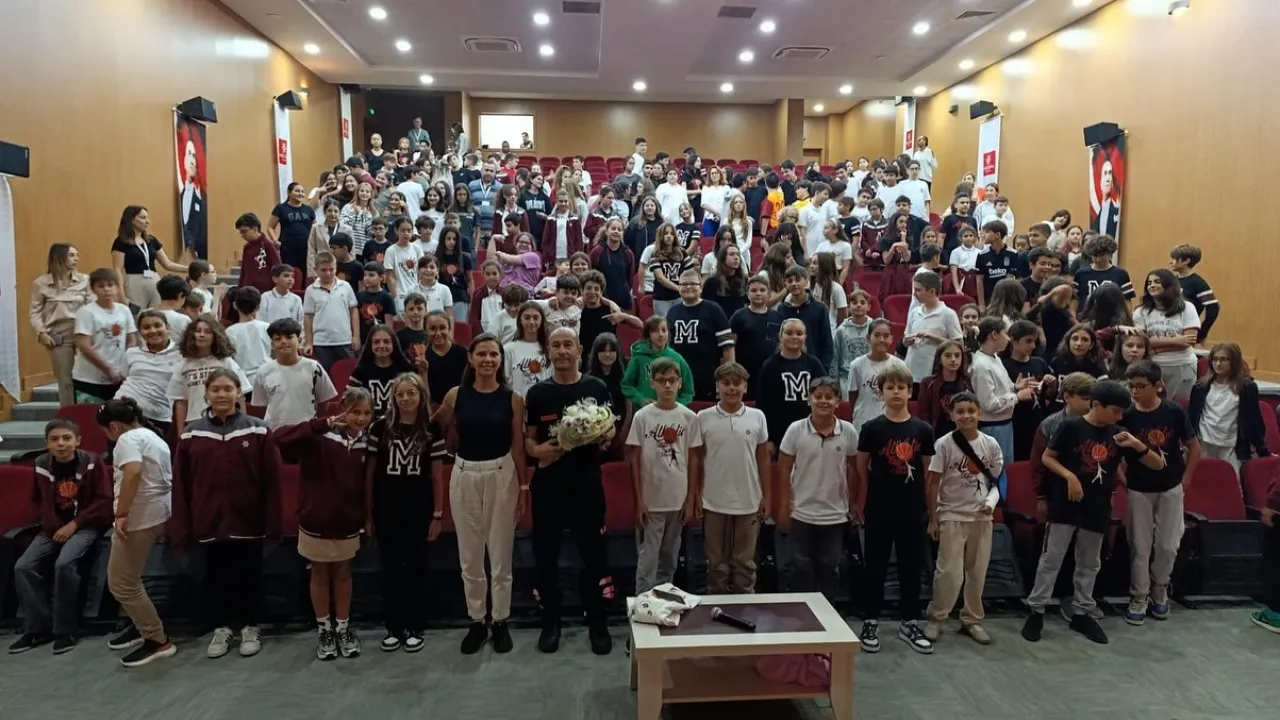 Silivri Arama Kurtarma Ekipleri Okullarda Egitim Vermeye Devam Ediyor