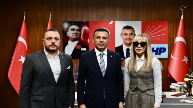 Seren Serengil, Hayvan Hakları İçin Siyasete AtılıyorHaberin BaşlıklarıSeren Serengil, Hayvan