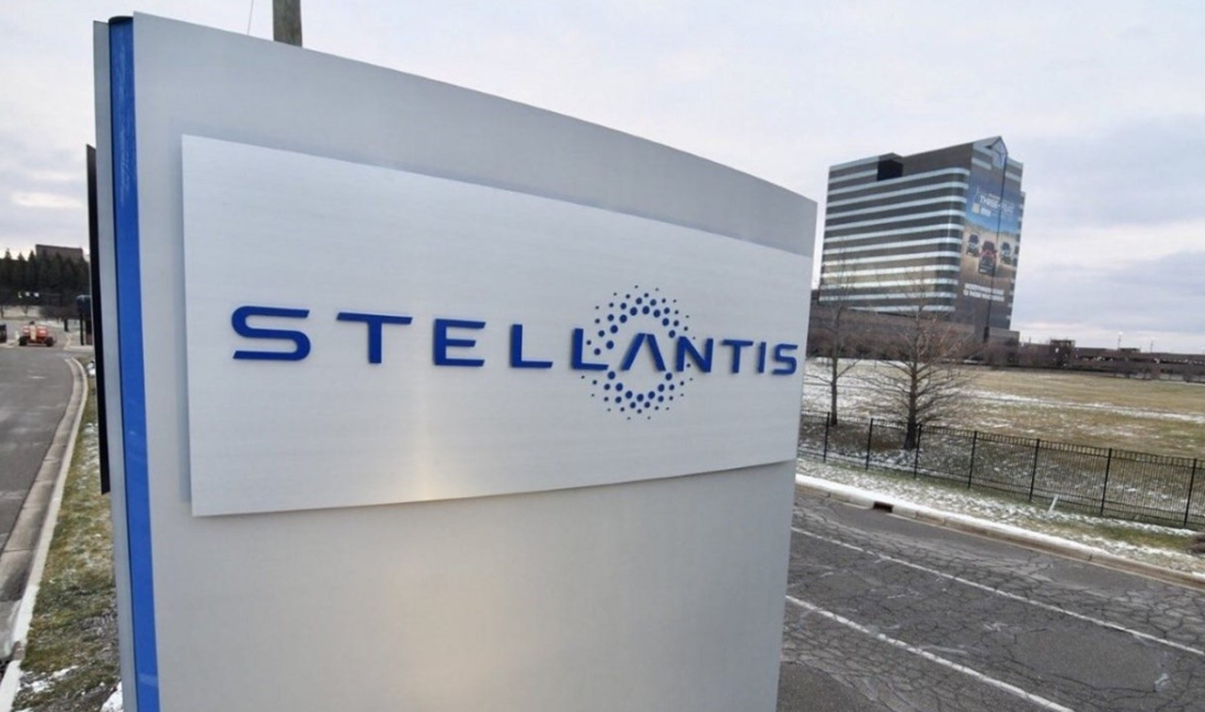 Stellantis Yönetiminde Değişiklikler: CEO’nun Geleceği ve Şirketin GörünümüHaberin BaşlıklarıStellantis Yönetiminde
