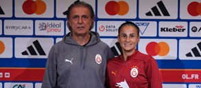 Galatasaray Kadın Futbol Takımı, Lyon Maçı Öncesi Hazır Teknik Direktör