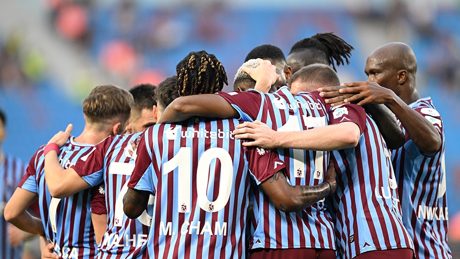 Trabzonspor vs Başakşehir Mücadelesi İlk Yarıda Trendyol Süper Lig’in 9.