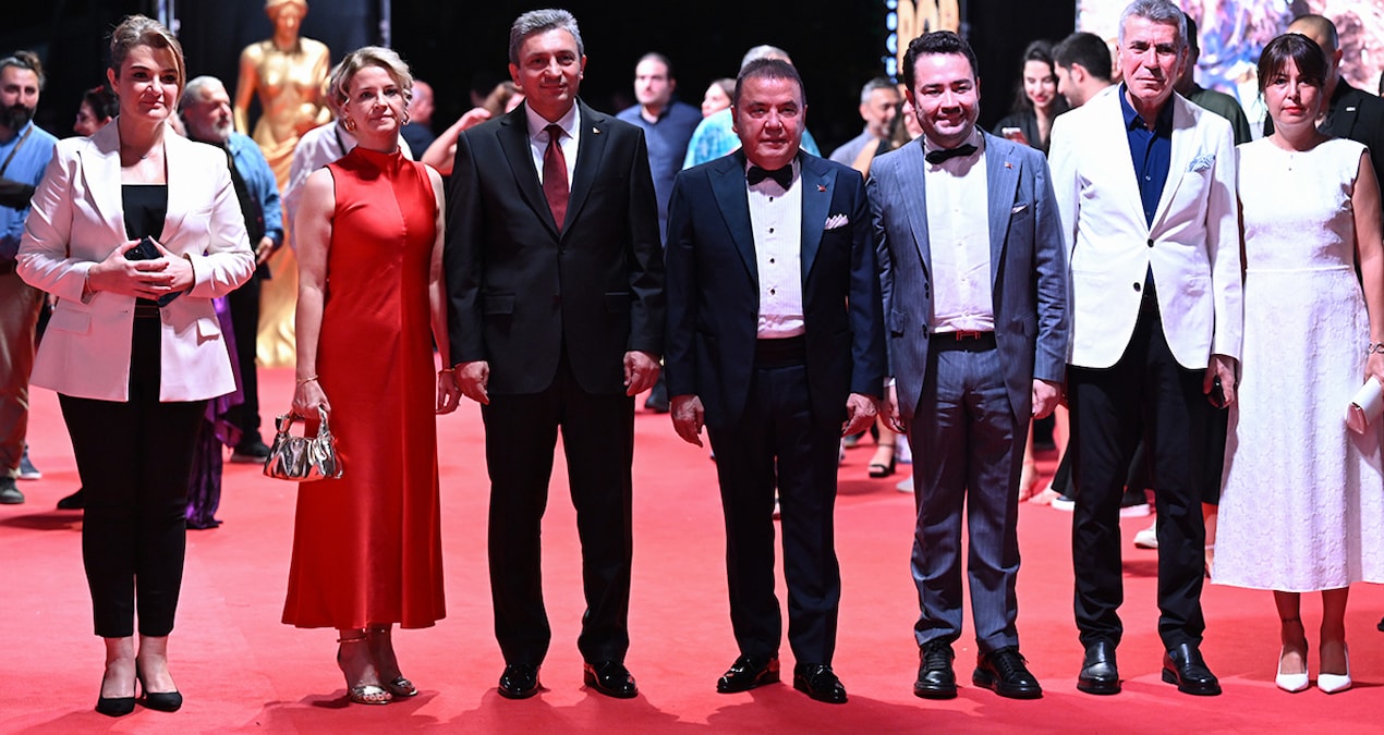 Uluslararasi Antalya Altin Portakal Film Festivali Perde Acti