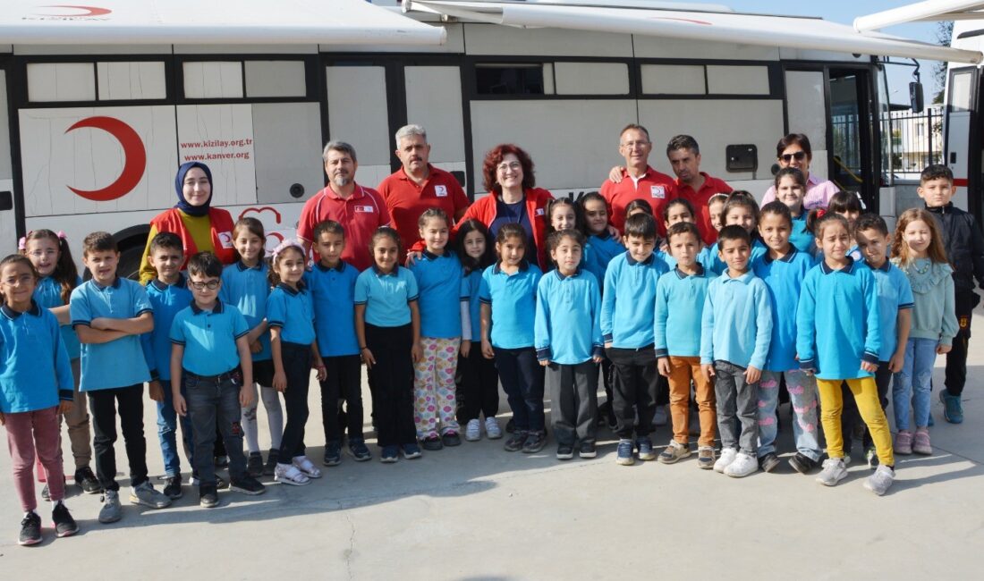 Gönüllü Kan Bağışı Kampanyası Manisa’da Devam Ediyor Okullar Destek Veriyor