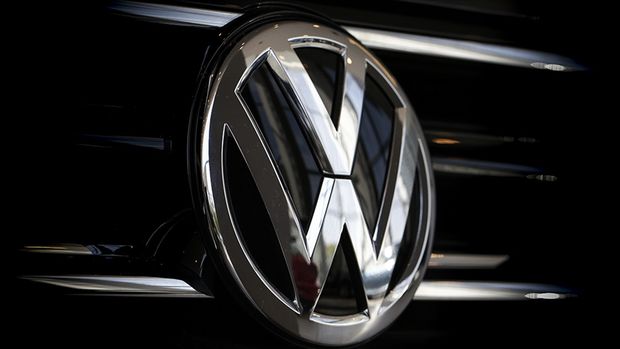 Volkswagen Almanya’da Fabrikalarını Kapatmayı PlanlıyorHaberin BaşlıklarıVolkswagen Almanya’da Fabrikalarını Kapatmayı PlanlıyorVolkswagen