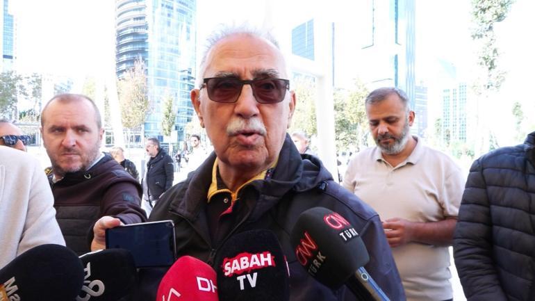 Vural Çelik'in Veda Töreninde Son Yolculuğuna Uğurlandı Oyuncu Vural Çelik son yolculuğuna uğurlandı