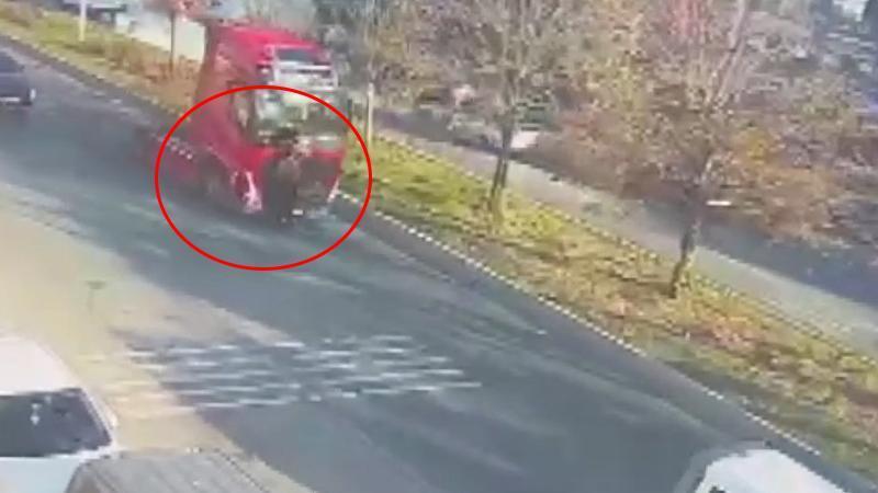 Pendik’te TIR’ın Sürüklediği Skuterli Öldü Feci Kaza Yenişehir Mahallesi’nde Meydana