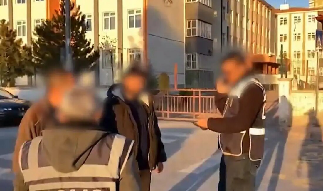 Kayseri Narkotik Suçlarla Mücadele Şube Müdürlüğü’nden Narko-Okul UygulamasıHaberin BaşlıklarıKayseri Narkotik
