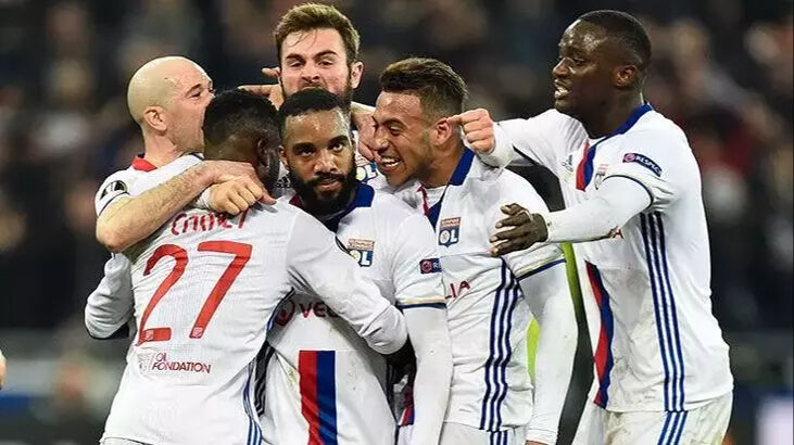 Lyon Ligden Düştü Mü? Fransa Futbol Federasyonu Transfer Yasağı Getirdi! Lyon küme düştü mü? Fransa Futbol Federasyonu transfer yasağı getirdi!