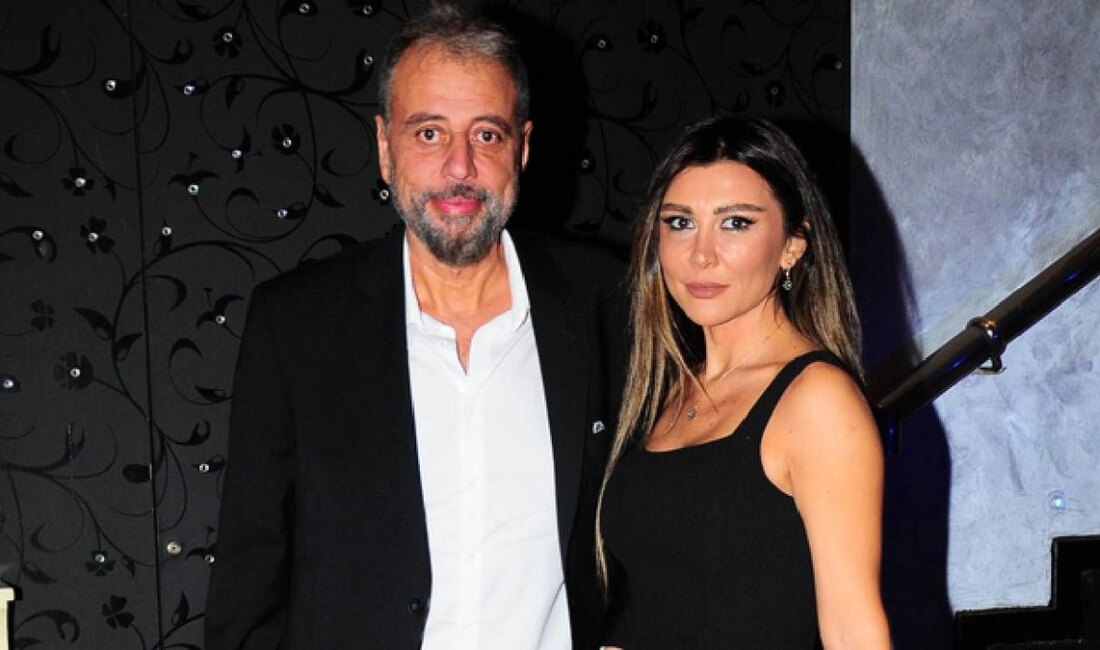 Hamdi Alkan, Boşanma Sözleşmesindeki Çarpıcı Maddeleri AçıkladıHaberin BaşlıklarıHamdi Alkan, Boşanma