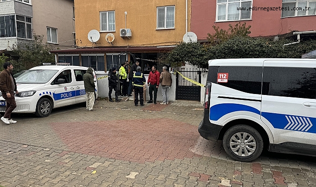 İki Genç Kız Silahla Vurularak Öldürüldü Genç Kızlar Evde Ölü