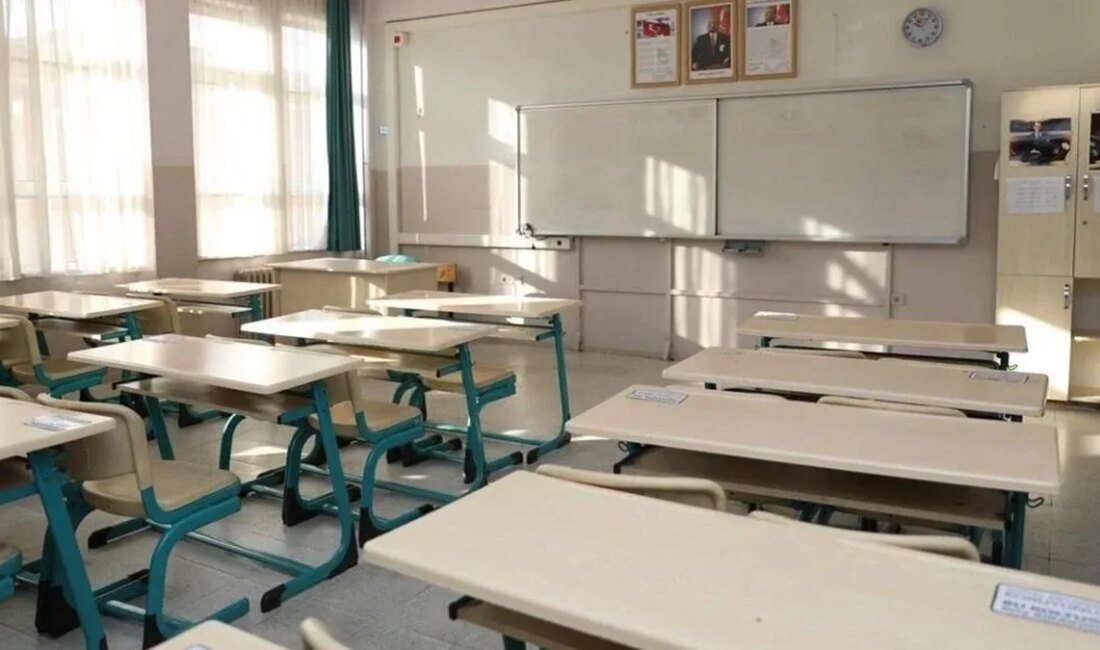 MEB 2024-2025 Eğitim-Öğretim Yılı Tatil Takvimi Açıklandı Ara Tatil Başlıyor: