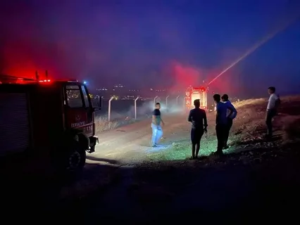 Adana’da Okula Havai Fişek İsabet Etti: Yangın Çıktı Adana’nın Seyhan