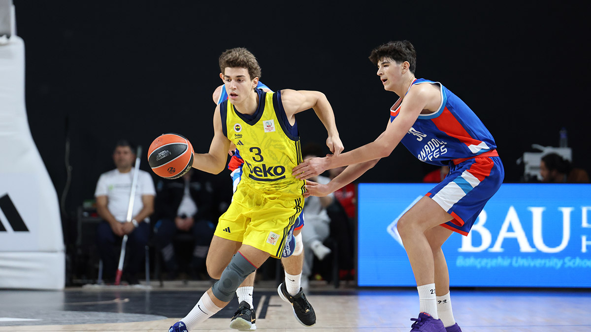 Anadolu Efes U18 Strikes Victory Against Fenerbahce Beko U18 in