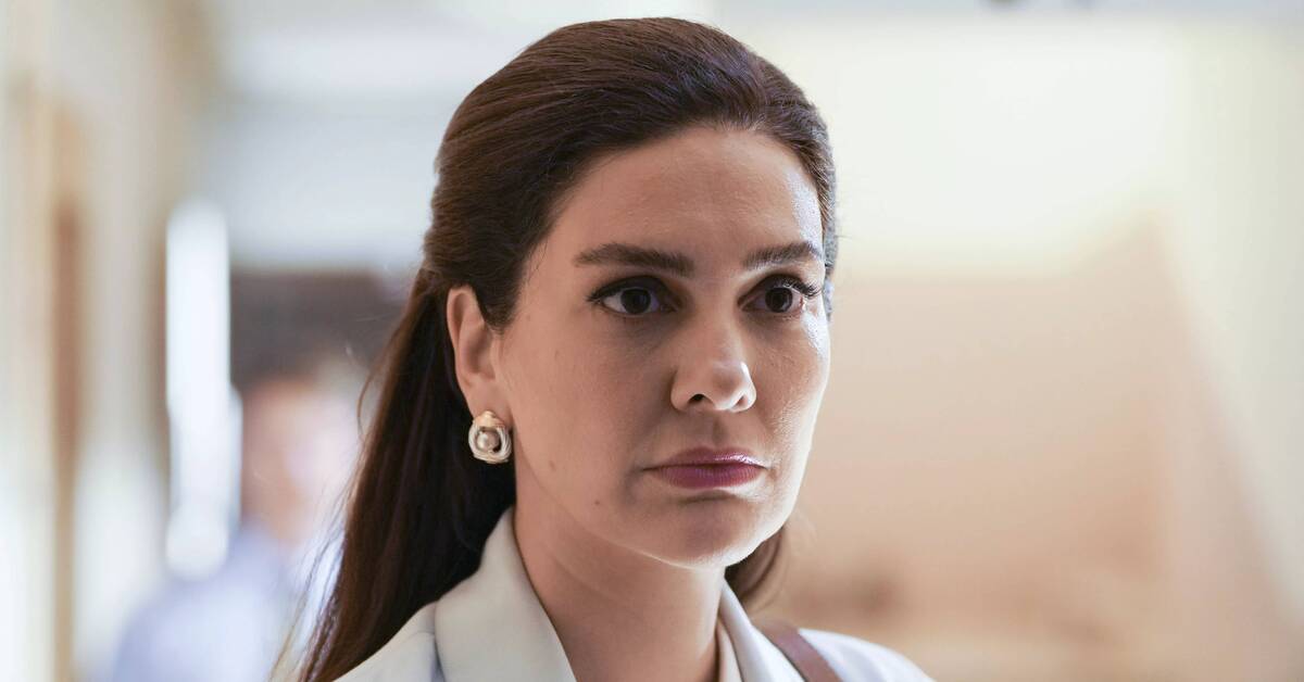 OYUNCU KADROSU DETAYLARI Bergüzar Korel ve Mehmet Günsür Başı Çekiyor