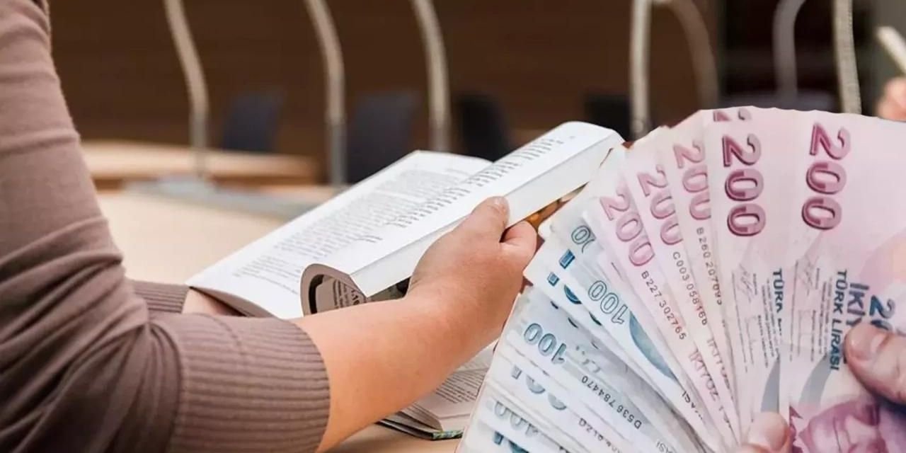 Aralık ayında üniversite öğrencilerine 18 bin TL burs ödemesi yapılacak