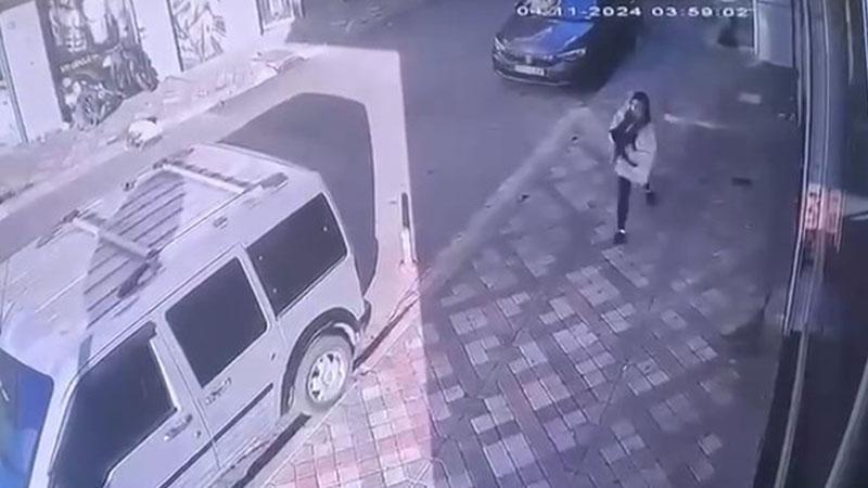 Yüzyıl Mahallesinde Hırsızlık Girişimi! Yüzyıl Mahallesi’nde bugün sabah saatlerinde yaşanan