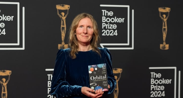 Britanyalı Yazar Samantha Harvey, Booker Ödülü’nü KazandıHaberin BaşlıklarıBritanyalı Yazar Samantha