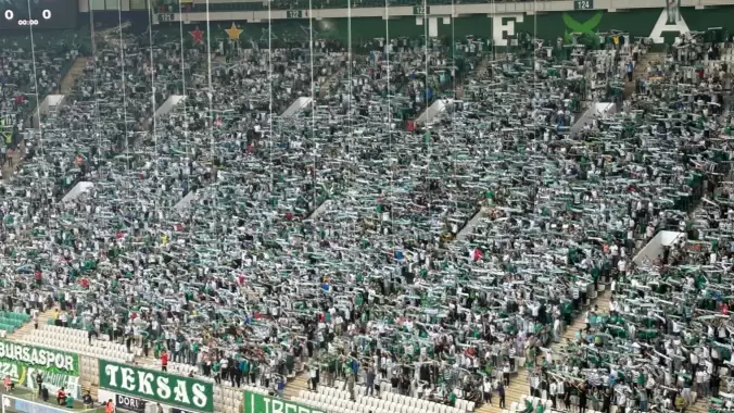 Bursaspor, 2024-2025 sezonunda TFF 3. Lig’de oynayan bir takım olarak,