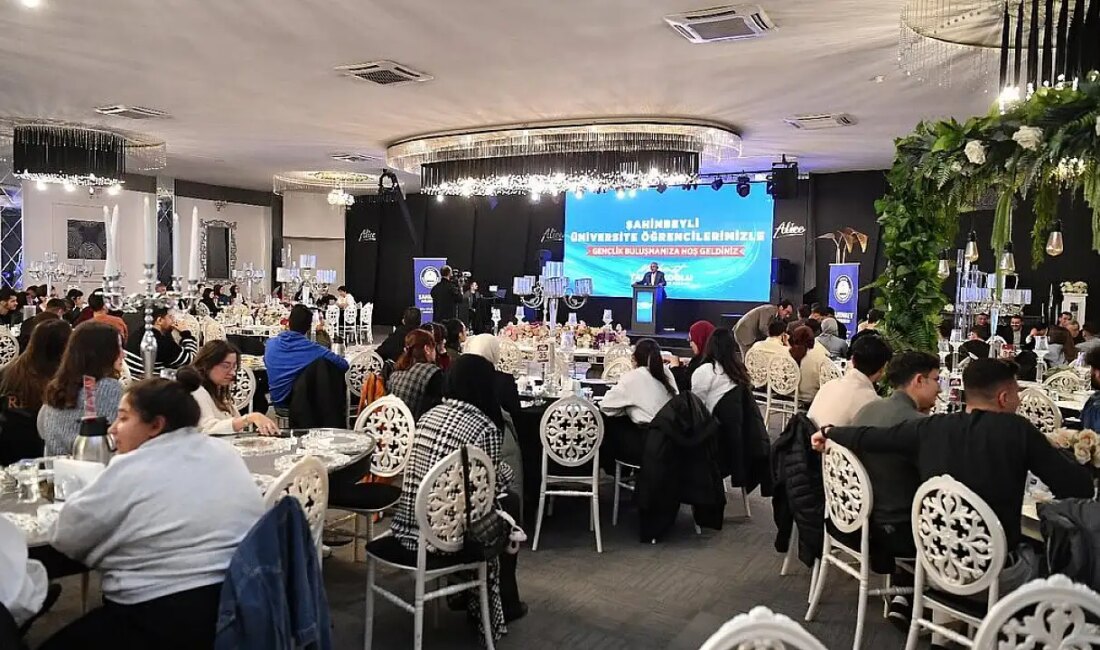 “ Kayseri Büyükşehir Belediye Başkanı Memduh Büyükkılıç, Gaziantep Şahinbey Belediyesi