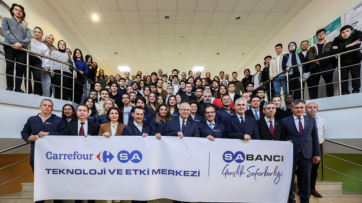 CarrefourSA Yenilikci Teknoloji ve Etki Merkezi Acildi