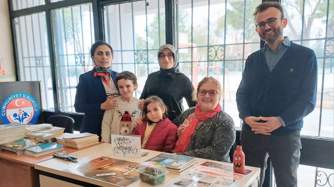 Çine Halk Kütüphanesi Minikleri Yazarla Buluşturdu Eklenme: 22.11.2024 Haber Tipi: