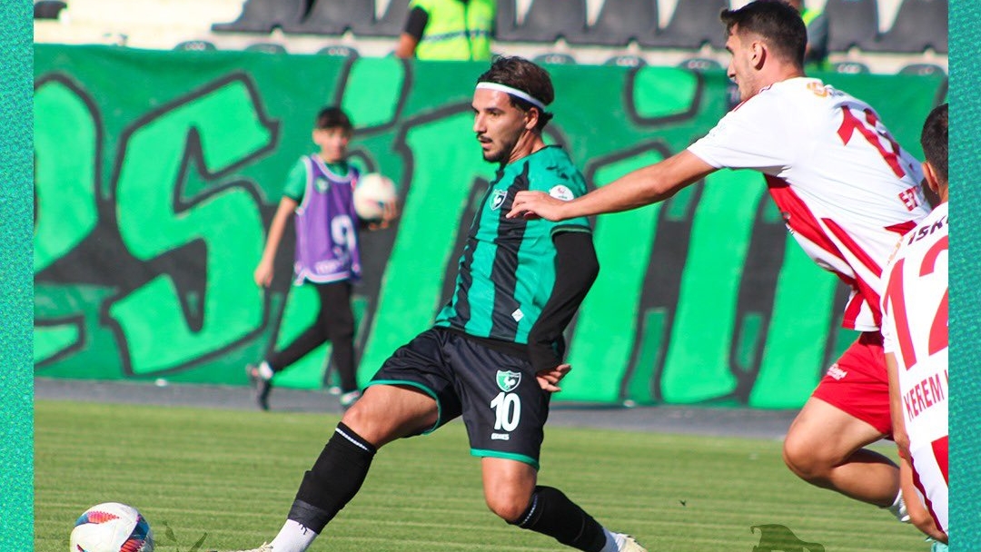 Denizlispor, Amatör Kümede Zor Günler Yaşıyor Borçlar ve Transfer Yasağı
