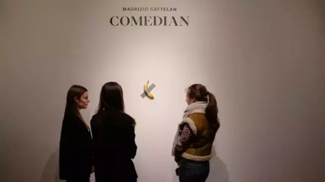 Dunyanin En Pahali Muzu Maurizio Cattelanin Komedyen Adli Eseri Satista.webp