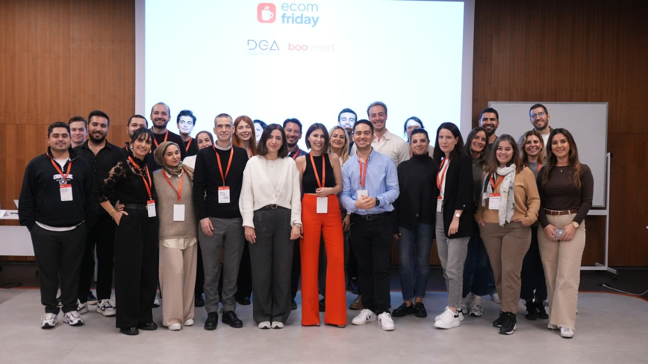 E ticaret Profesyonelleri Black Fridayden Once Ecom Fridayde Bulustu