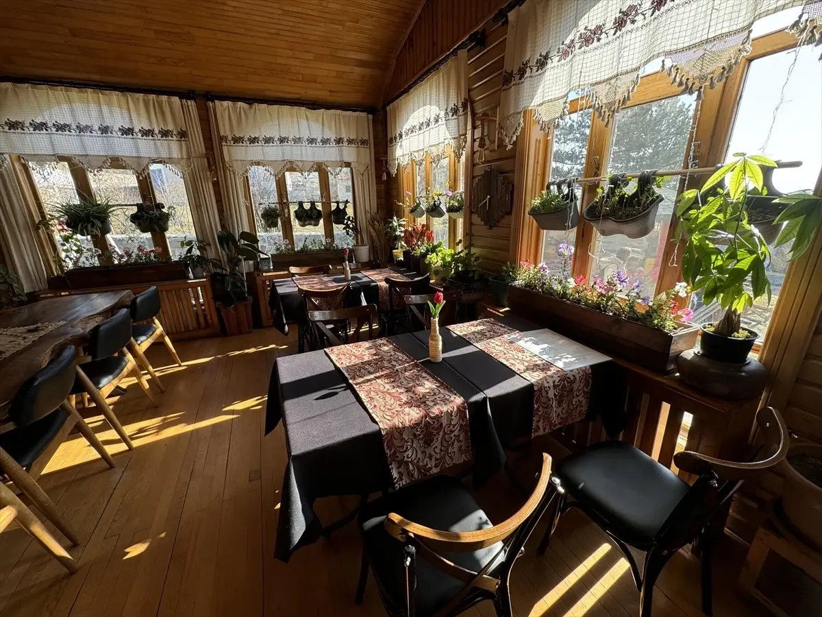 Emekli Ogretmen Ardahanda Geleneksel Kavilca ile Yeni Gastronomi Deneyimi