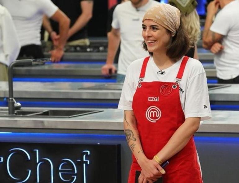MasterChef Yarışmasında Ezgi Yıldırım’ın Vedası Şaşırttı Ezgi Yıldırım’ın Yarışmadan Ayrılması
